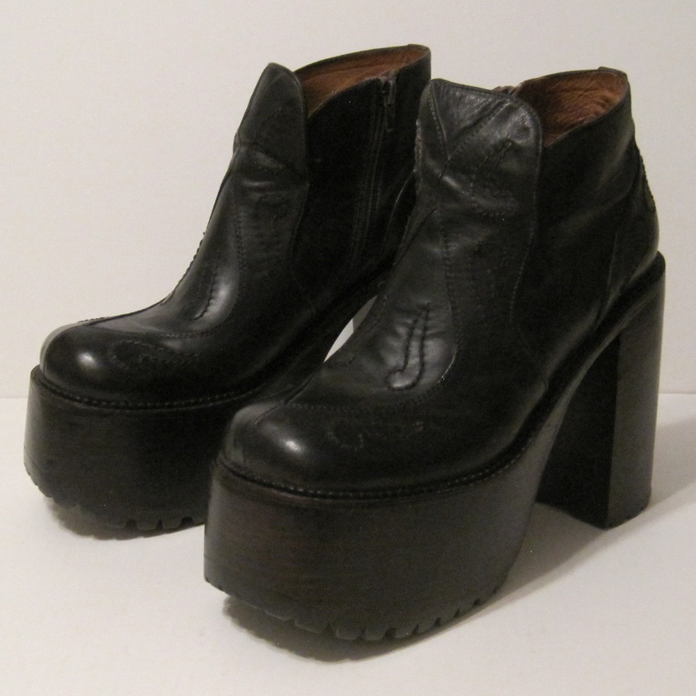"Prowl" monster platform boots EU41/wmns 10/mens 8